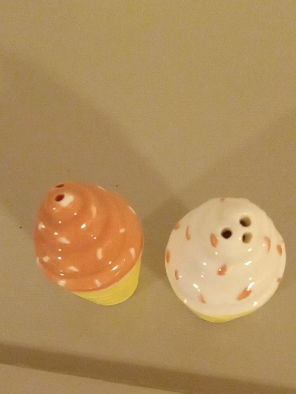 Ice Cream Cone Salt & Pepper Set NWOTS